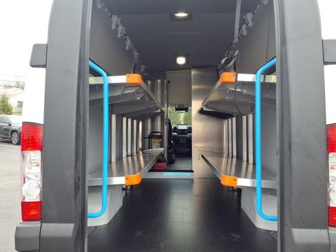 Used 2024 RAM ProMaster 3500 w/ Delivery Van Package FWD image 21