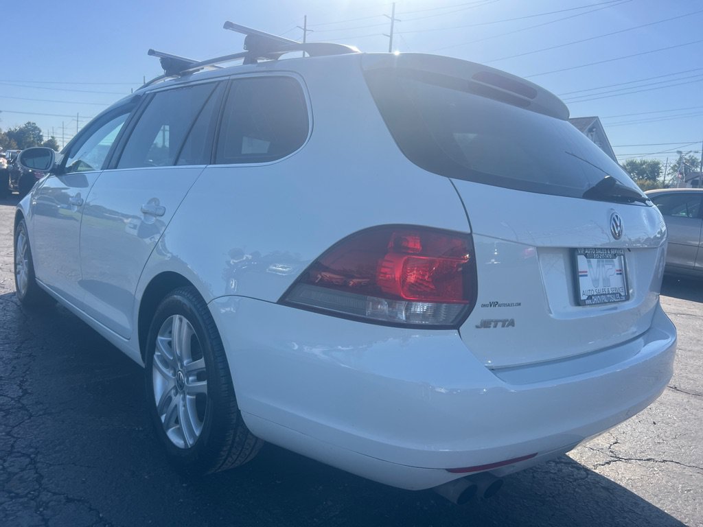Used 2013 Volkswagen Jetta TDI FWD image 5