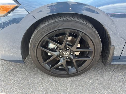 Used 2025 Honda Civic Sport image 9