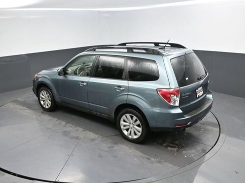 Used 2012 Subaru Forester 2.5X Premium AWD/4WD image 28