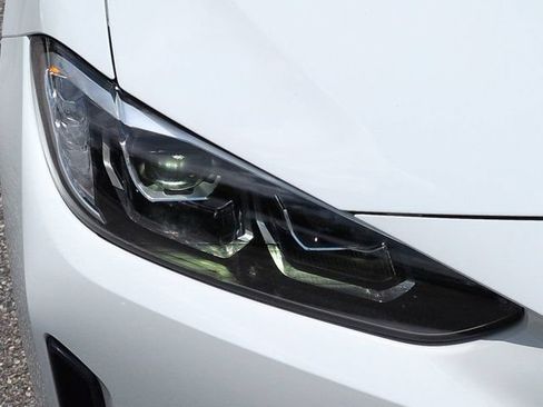 Used 2023 BMW i4 eDrive35 w/ Premium Package RWD image 10