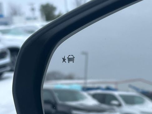 Certified 2024 Chevrolet Trax ACTIV w/ Sunroof Package image 37