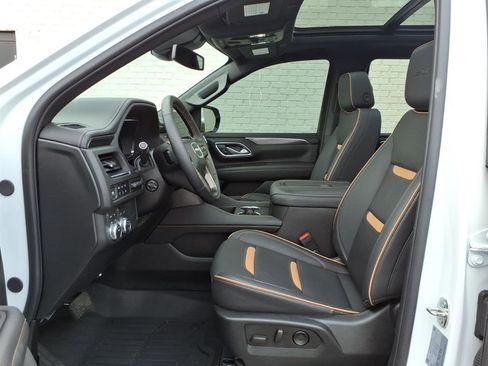 Used 2024 GMC Yukon AT4 w/ AT4 Premium Package image 12