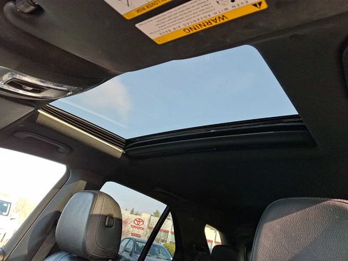 Used 2023 Mercedes-Benz GLE 350 4MATIC image 11