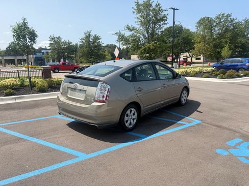 Used 2007 Toyota Prius Touring FWD image 5
