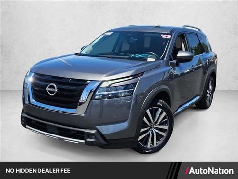 Used 2022 Nissan Pathfinder Platinum w/ Cargo Package FWD image 1