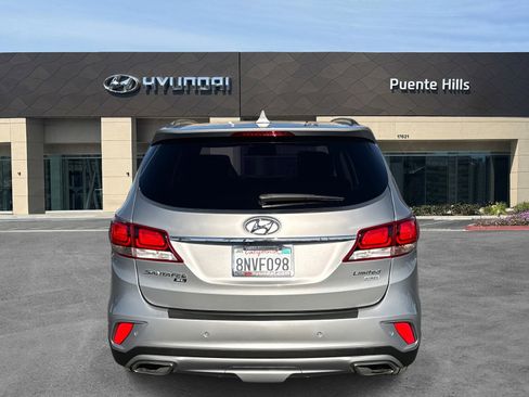 Used 2019 Hyundai Santa Fe XL image 5