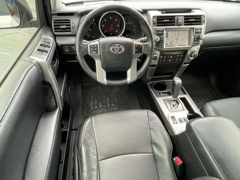 Used 2013 Toyota 4Runner Limited RWD image 13