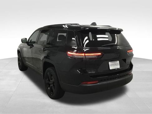 New 2025 Jeep Grand Cherokee L Limited w/ Luxury Tech Group II image 13