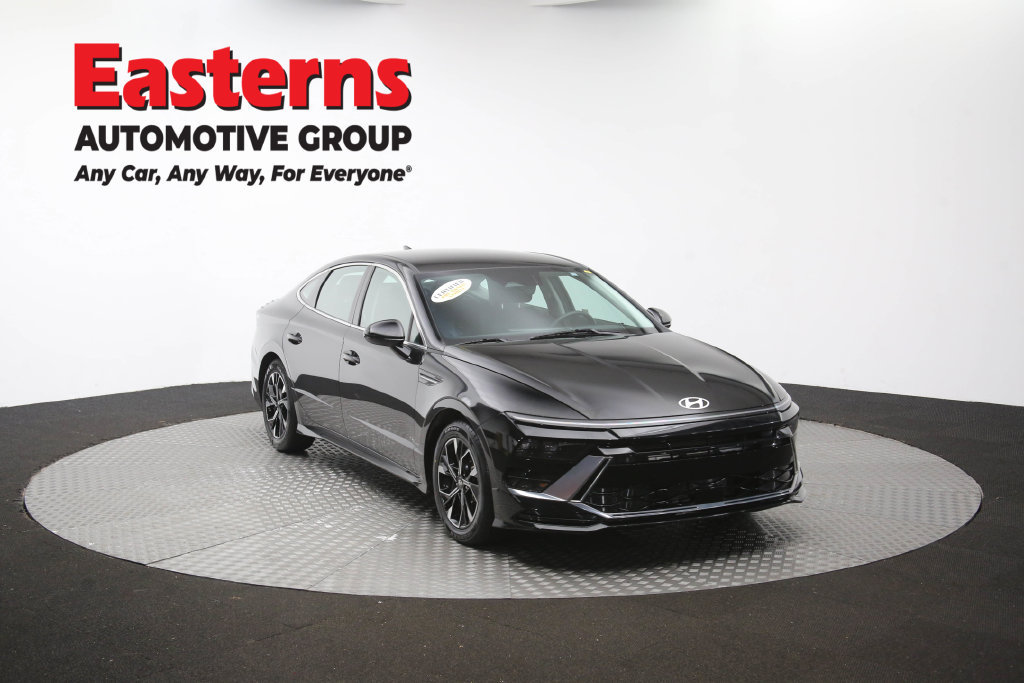 Used 2025 Hyundai Sonata SEL FWD image 53