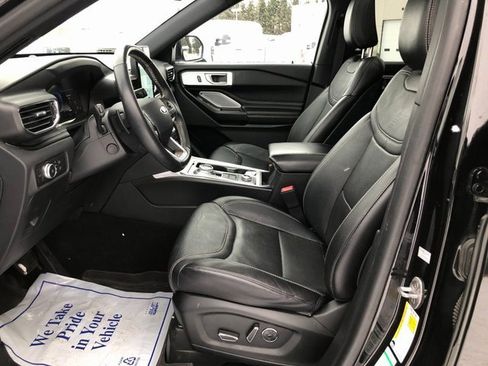 Used 2020 Ford Explorer ST w/ ST Street Pack image 16