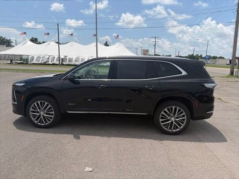 New 2026 Buick Enclave Avenir w/ Super Cruise Package FWD image 3