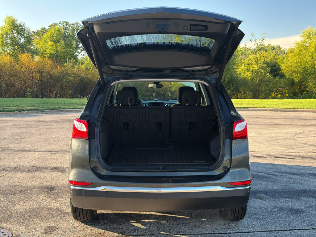 Used 2020 Chevrolet Equinox LT AWD/4WD image 34