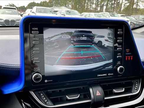 Used 2020 Toyota C-HR XLE image 26