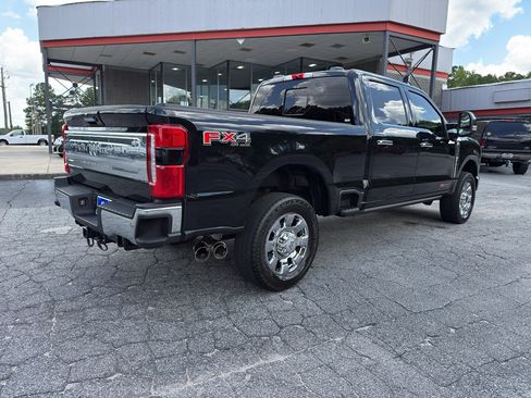 Used 2023 Ford F250 King Ranch w/ Chrome Package AWD/4WD image 18