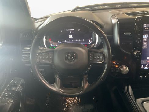 Used 2024 RAM 1500 Limited AWD/4WD image 12