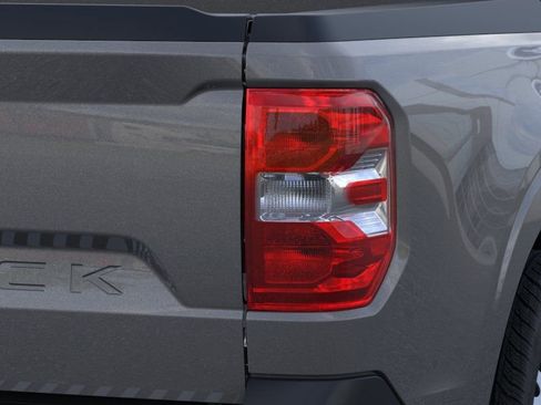 New 2026 Ford Maverick XL image 23