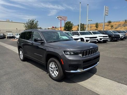 New 2026 Jeep Grand Cherokee L 4WD image 7