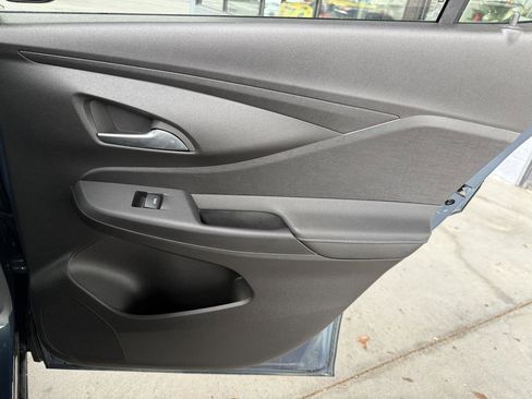 Used 2024 Buick Envista Sport Touring w/ Convenience I Package image 29