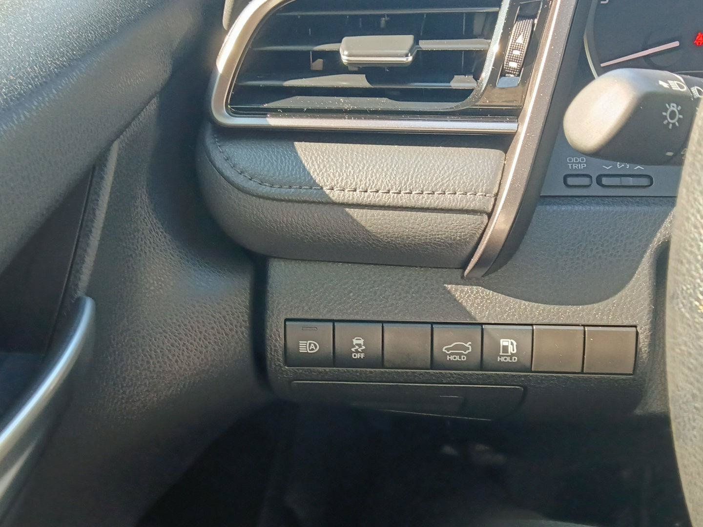Used 2024 Toyota Camry LE w/ Convenience Package FWD image 20