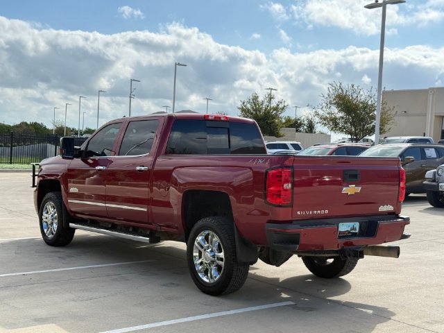Used 2018 Chevrolet Silverado 2500 High Country w/ Duramax Plus Package AWD/4WD image 5