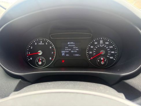 Used 2020 Kia Sorento LX w/ LX I4 Convenience Package FWD image 19