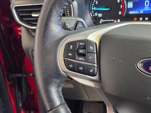Used 2021 Ford Explorer Limited w/ Equipment Group 301A image 15