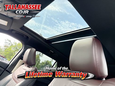 Used 2023 Ford Explorer Platinum w/ Technology Package AWD/4WD image 20