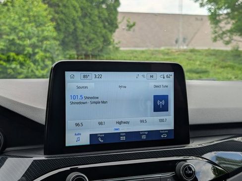 Used 2024 Ford Escape ST-Line FWD image 19