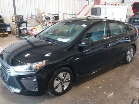Used 2018 Hyundai Ioniq Blue image 1