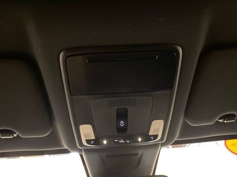 Used 2025 Honda CR-V Sport image 14