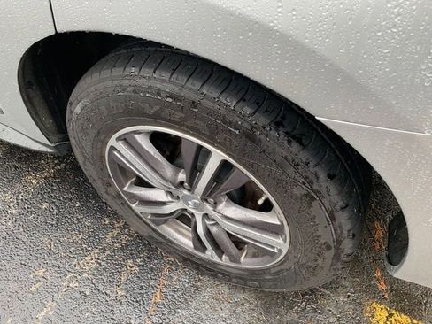 Used 2019 INFINITI QX60 Luxe w/ Essential Package AWD/4WD image 5