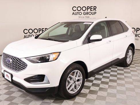 Used 2024 Ford Edge SEL image 10