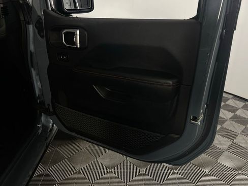 Used 2024 Jeep Wrangler Unlimited Rubicon 392 image 31