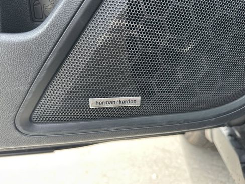 Used 2020 Subaru Outback Limited w/ Popular Package #2 image 19