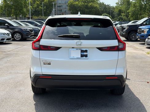 Used 2024 Honda CR-V EX image 10
