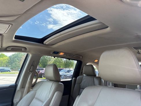 Used 2011 Honda Odyssey EX-L image 6