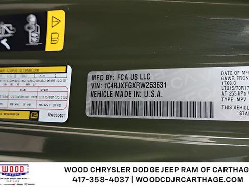 Used 2024 Jeep Wrangler Unlimited Rubicon AWD/4WD image 23