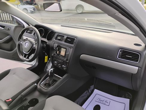 Used 2017 Volkswagen Jetta S FWD image 29