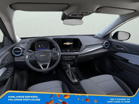 New 2026 Chevrolet Trax LT w/ Sunroof Package FWD image 15