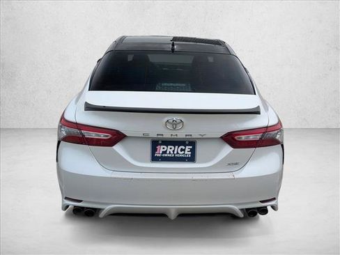 Used 2019 Toyota Camry XSE FWD image 6