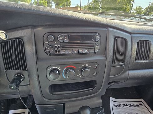 Used 2002 Dodge Ram 1500 Truck 2WD Quad Cab image 25