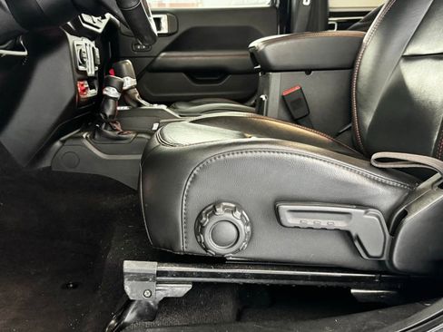 Used 2019 Jeep Wrangler Rubicon image 6