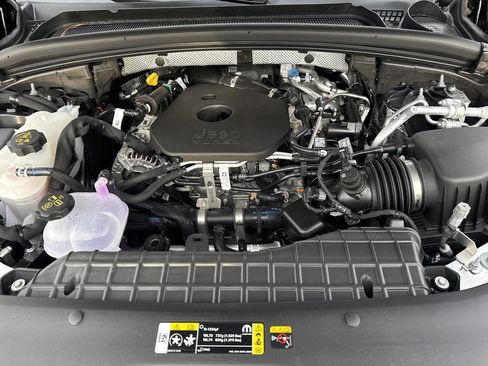 New 2026 Jeep Grand Cherokee Limited RWD image 33
