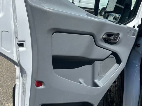 Used 2019 Ford Transit 150 148 Low Roof RWD image 8