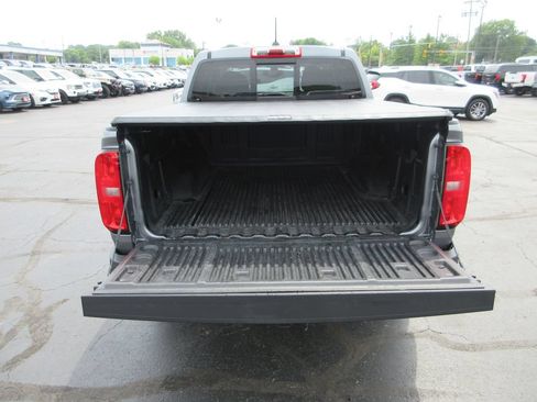Used 2018 Chevrolet Colorado Z71 AWD/4WD image 10