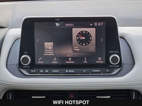 Used 2021 Nissan Rogue SV w/ Premium Package image 21