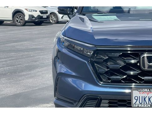 Used 2025 Honda CR-V Sport image 18