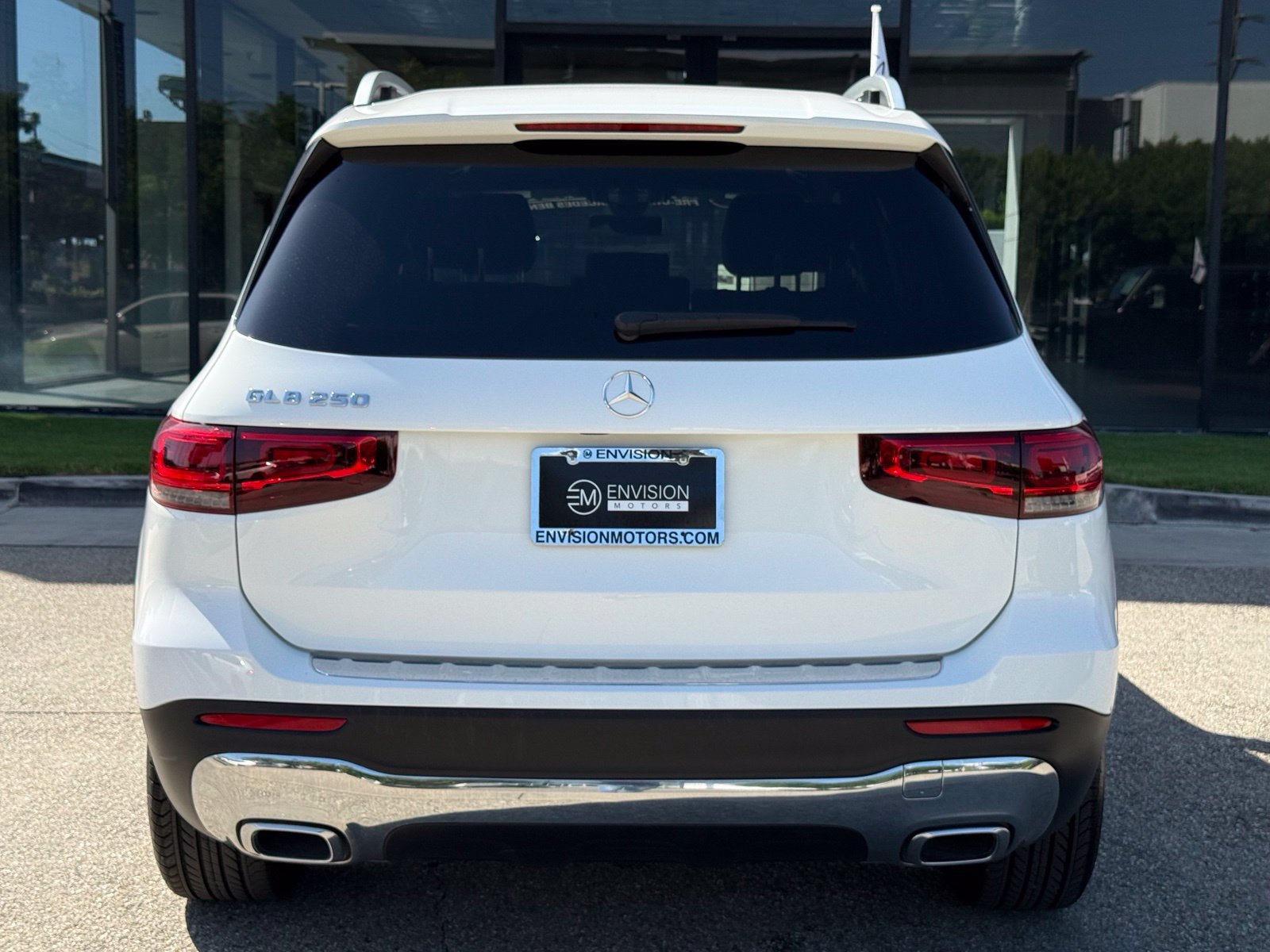 Used 2023 Mercedes-Benz GLB 250 image 11