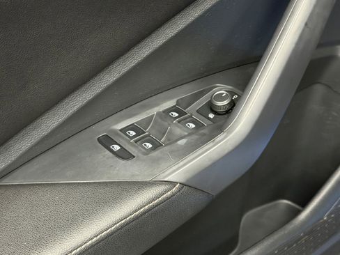 Used 2022 Volkswagen Jetta Sport image 20